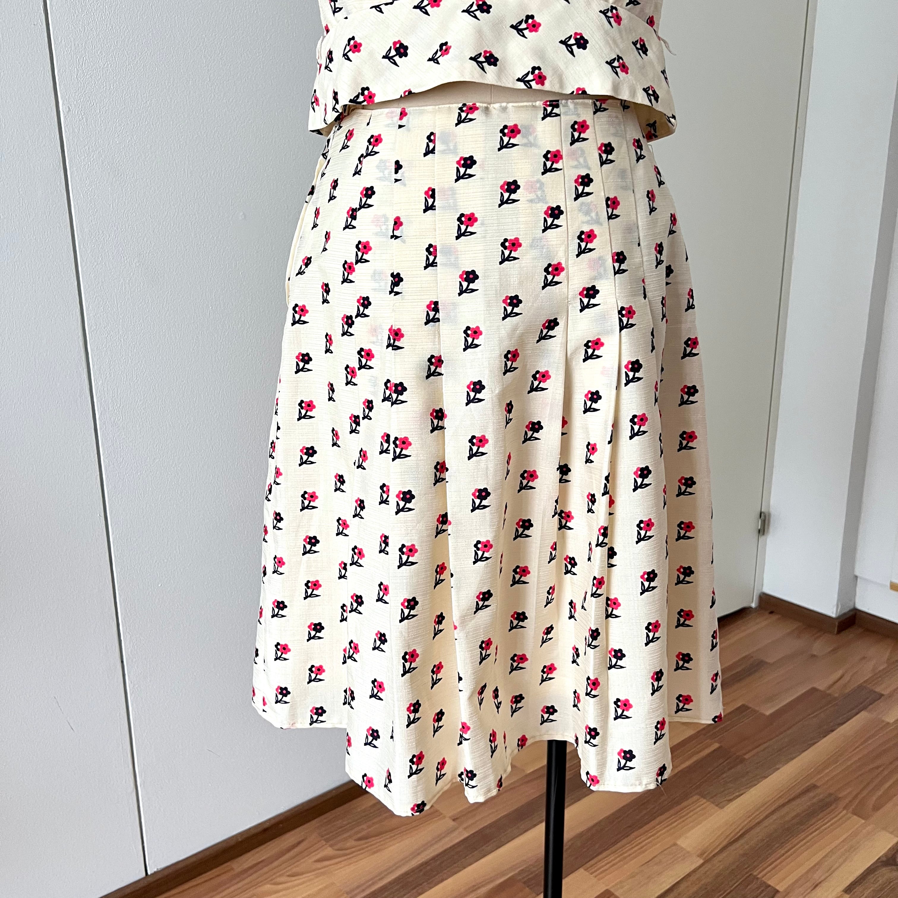 1970s Floral Two Piece Skirt Set-70s Dagger Collar Puff Sleeves Blouse & Pleated Skirt Co-ord