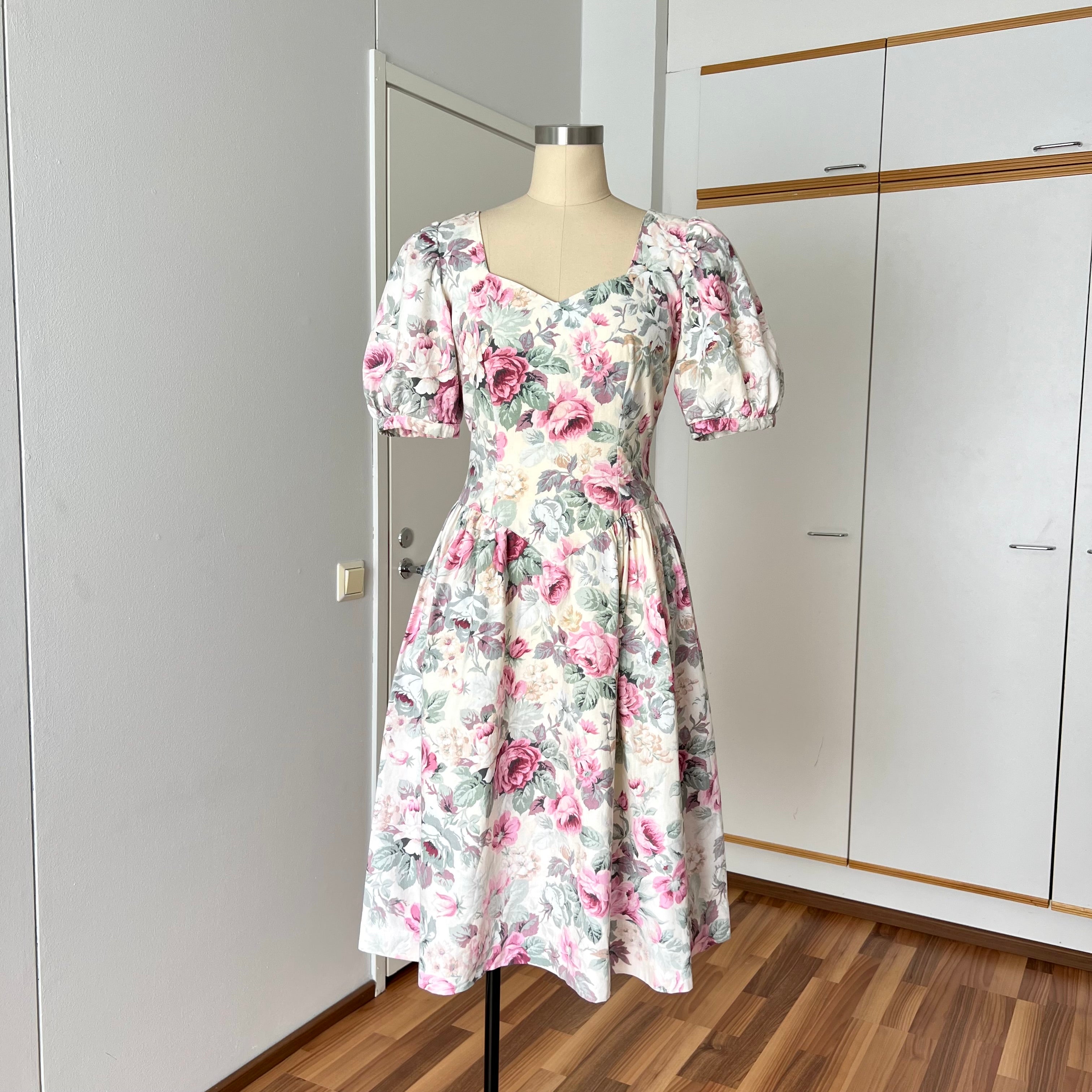 1980s Floral Puff Sleeves Midi Dress-Basque Waist Romantic Cottagecore Dress