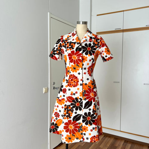 1970s  Mod Floral Mini Dress-Flower Power Space Age Aline Gogo Twiggy Style Dress EU 36