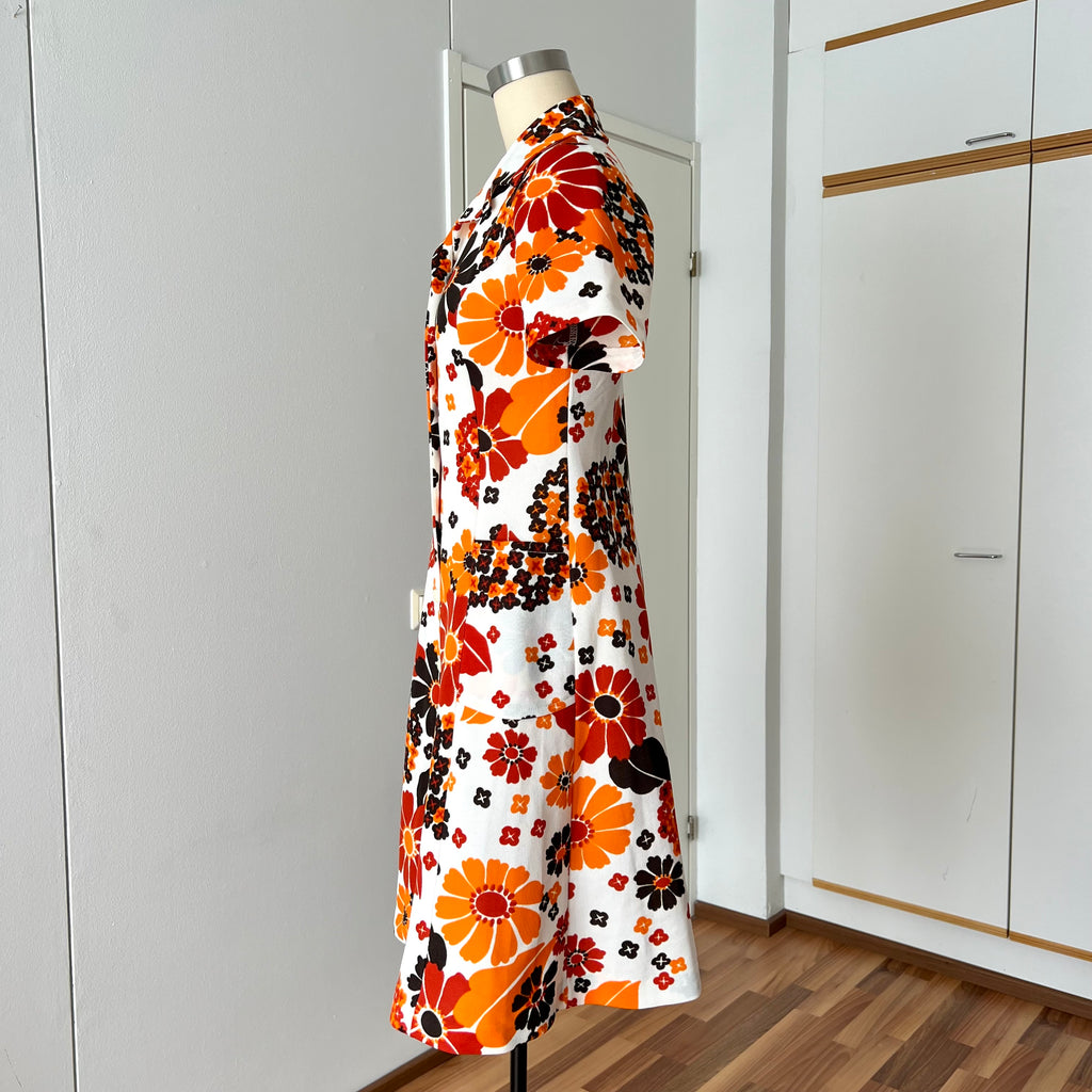 1970s  Mod Floral Mini Dress-Flower Power Space Age Aline Gogo Twiggy Style Dress EU 36