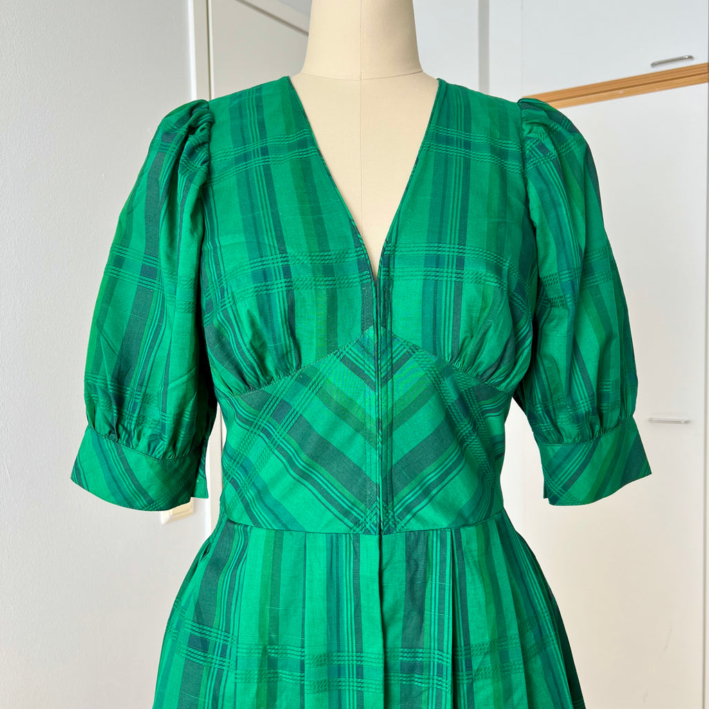 1980s Vintage Tostmann Trachten Dirndl Dress-Austrian Folk Green Oktoberfest Dress EU 40