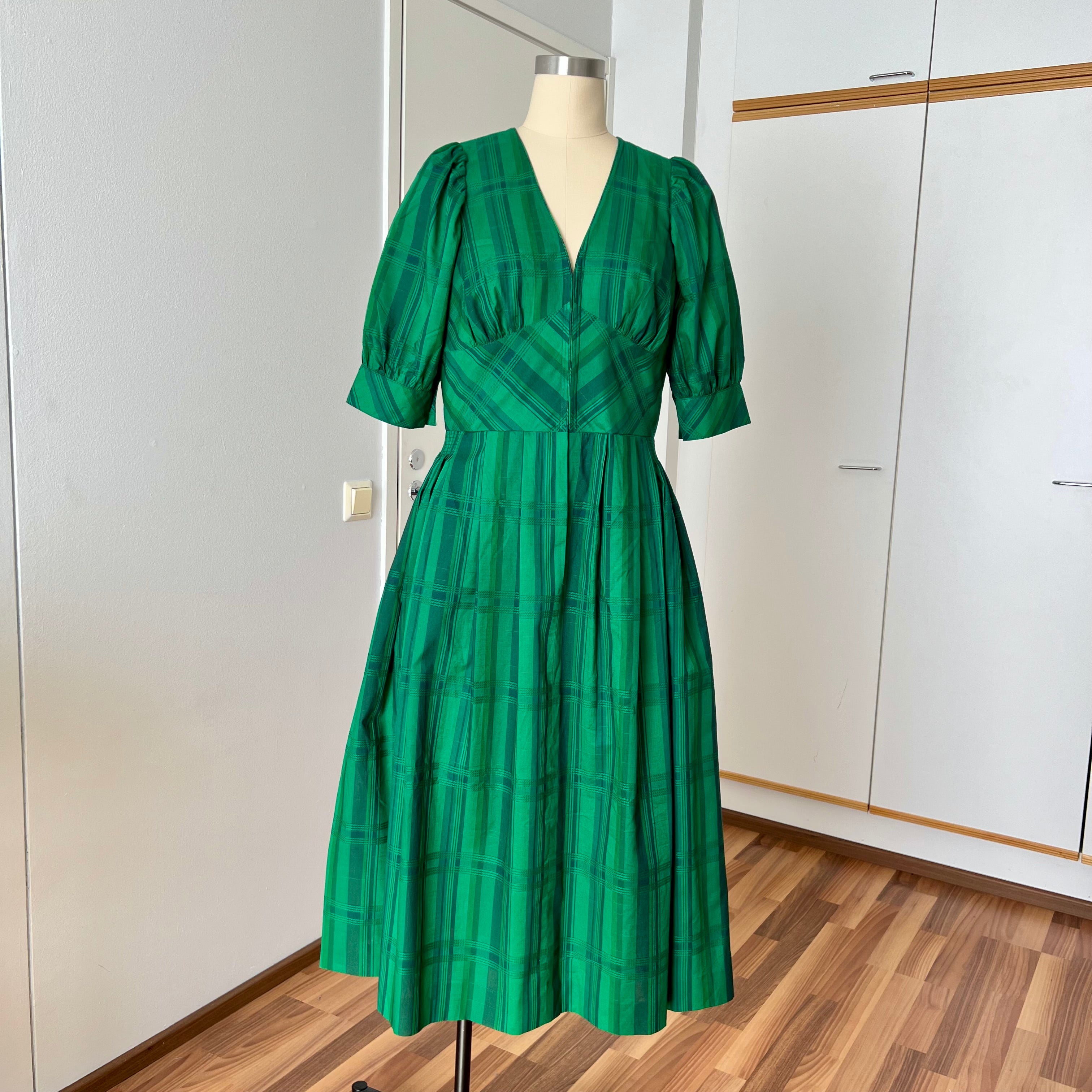 1980s Vintage Tostmann Trachten Dirndl Dress-Austrian Folk Green Oktoberfest Dress EU 40