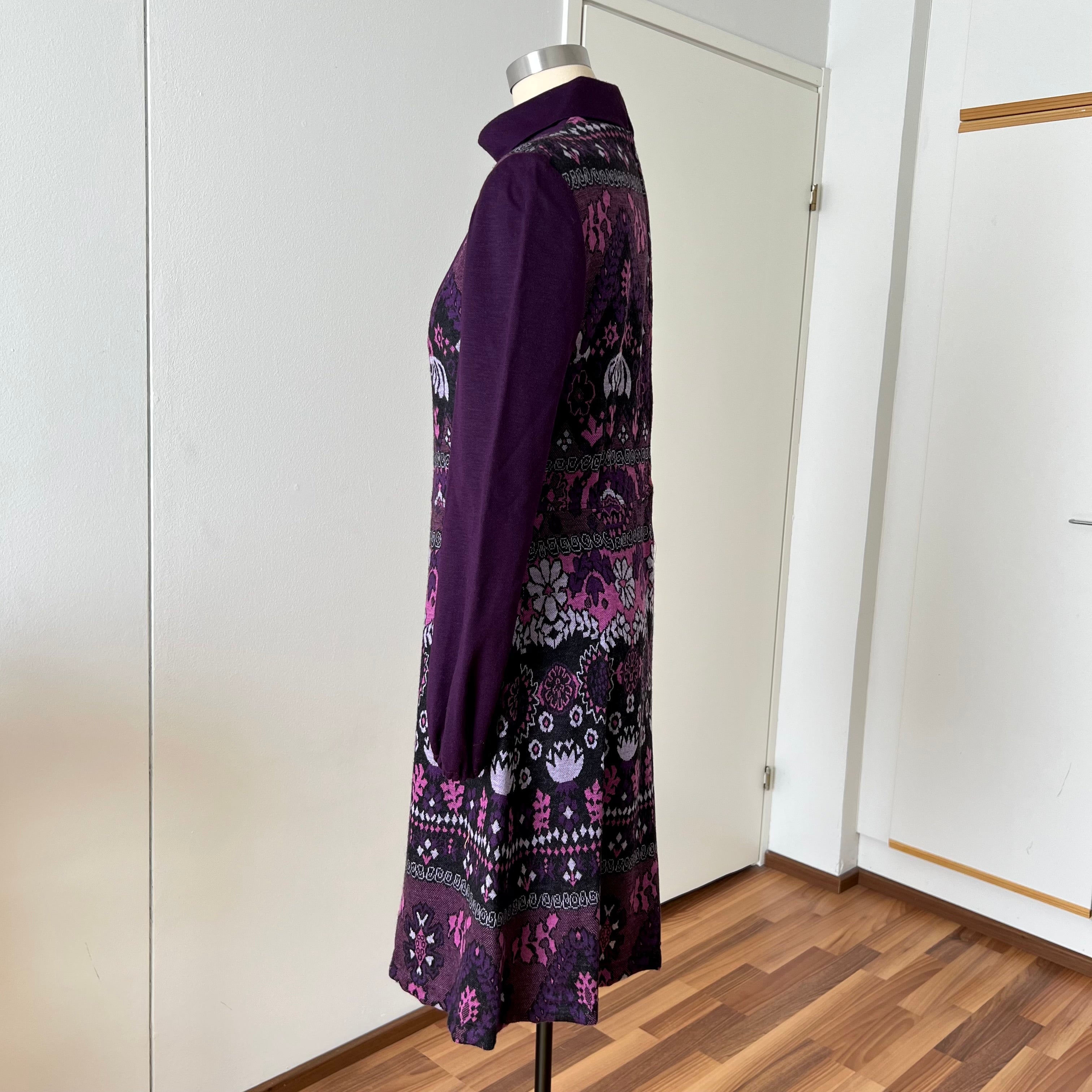 1970s Vintage Mod Mini Dress-Floral Psychedelic Virgin Wool Dress EU 42