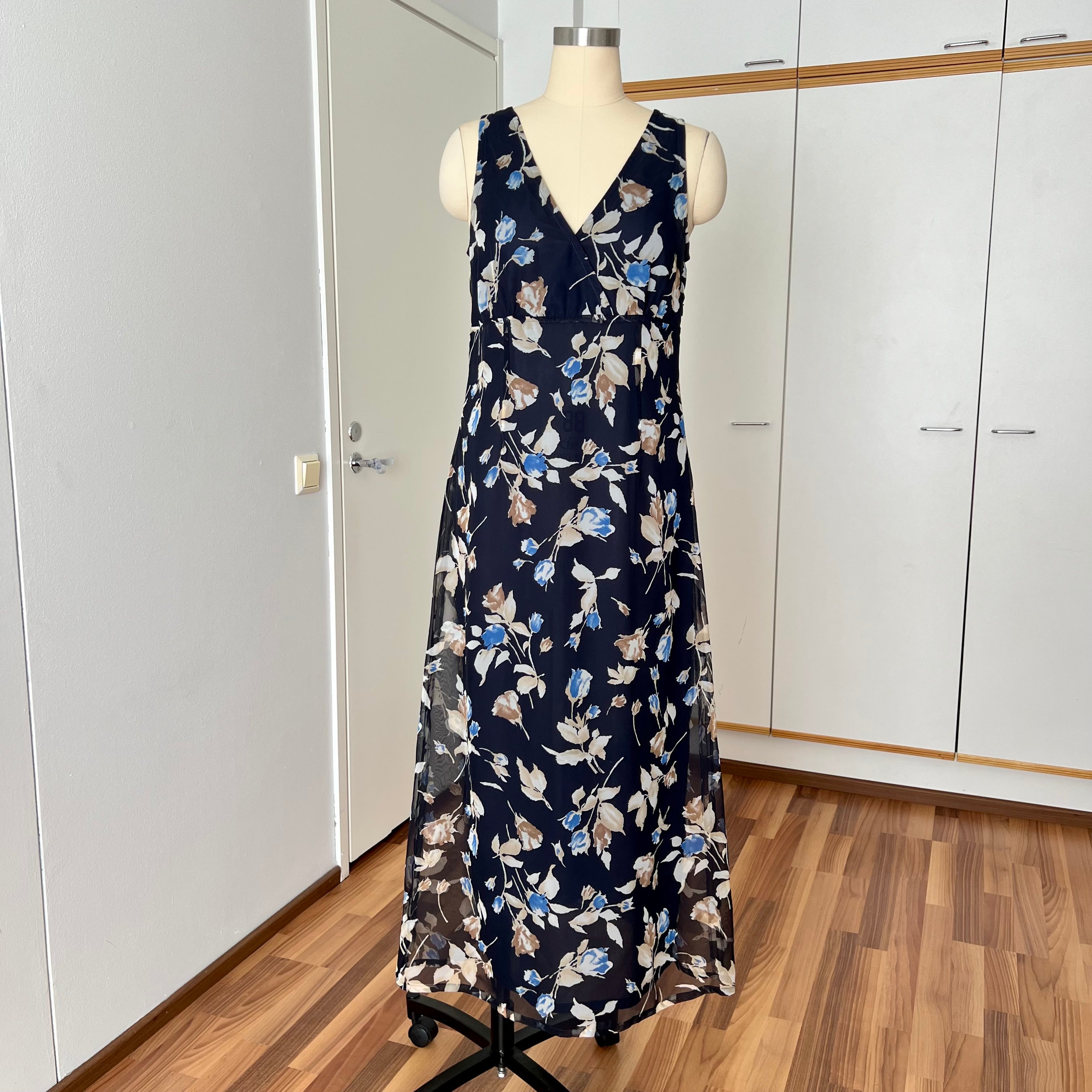 90s Vintage Floral Maxi Slip Dress-V Neck Empire Waist Cami Dress EU 38