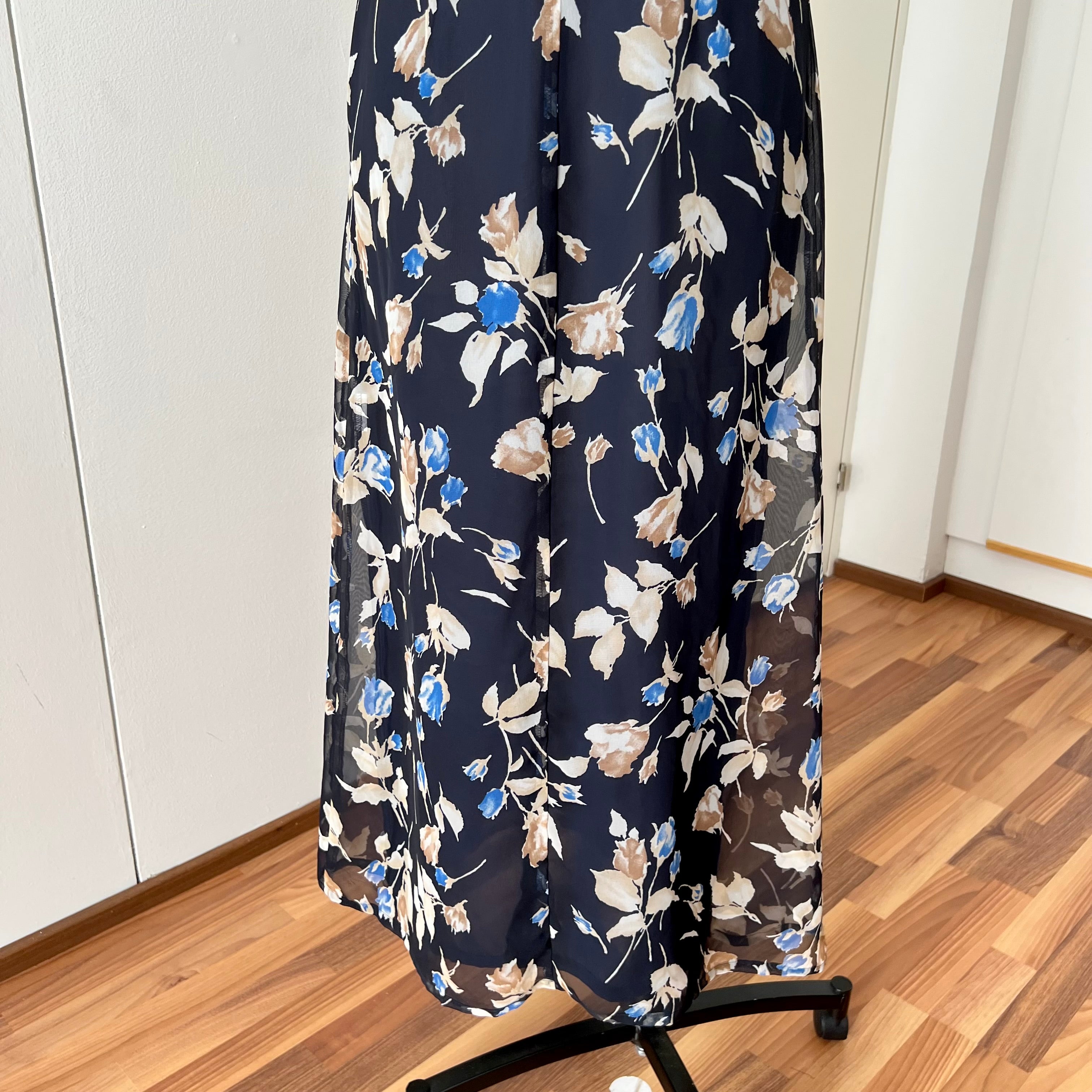 90s Vintage Floral Maxi Slip Dress-V Neck Empire Waist Cami Dress EU 38