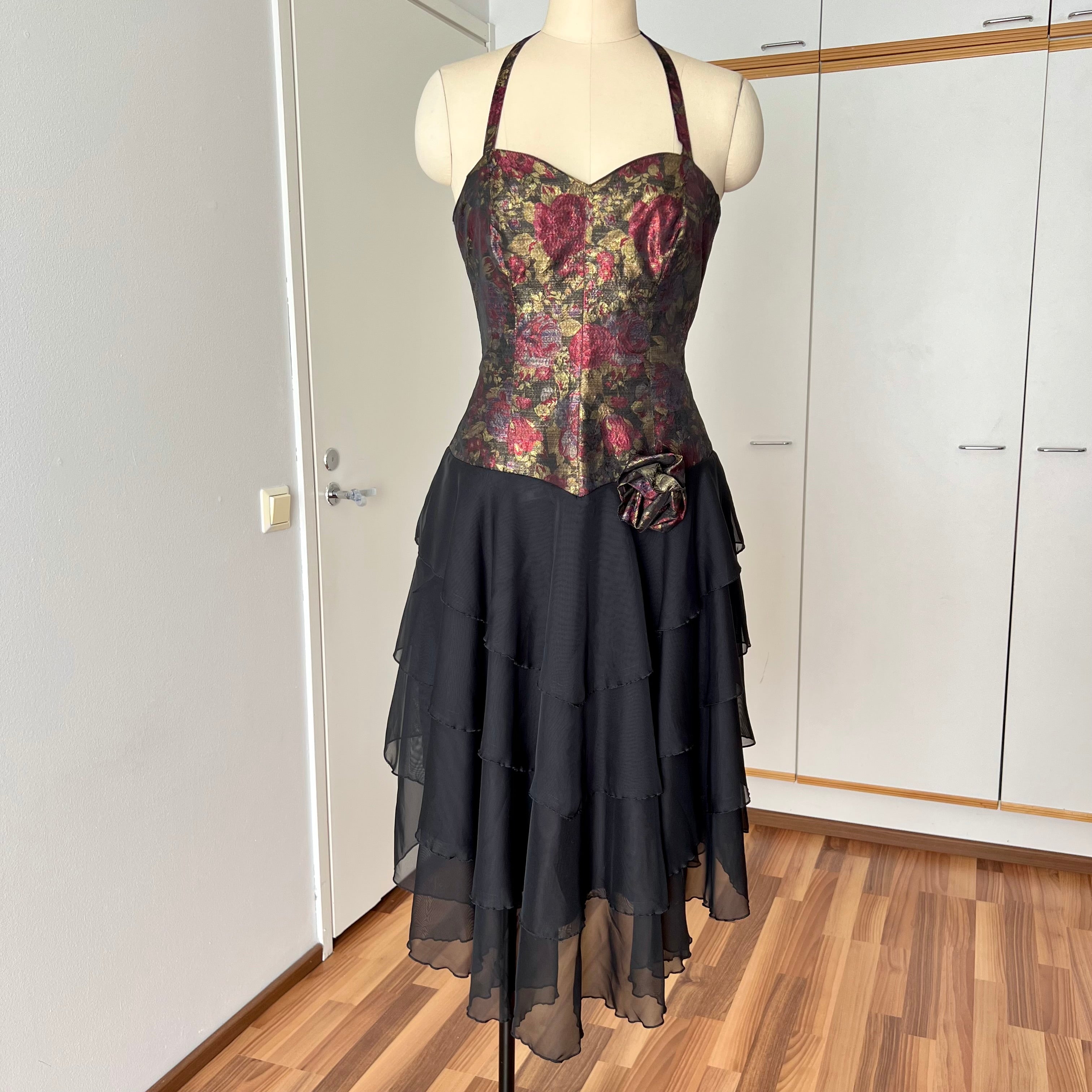 1980s Floral Brocade Halter Neck Dress Tiered Ruffles Cocktail Party Whimsy Evening Gown