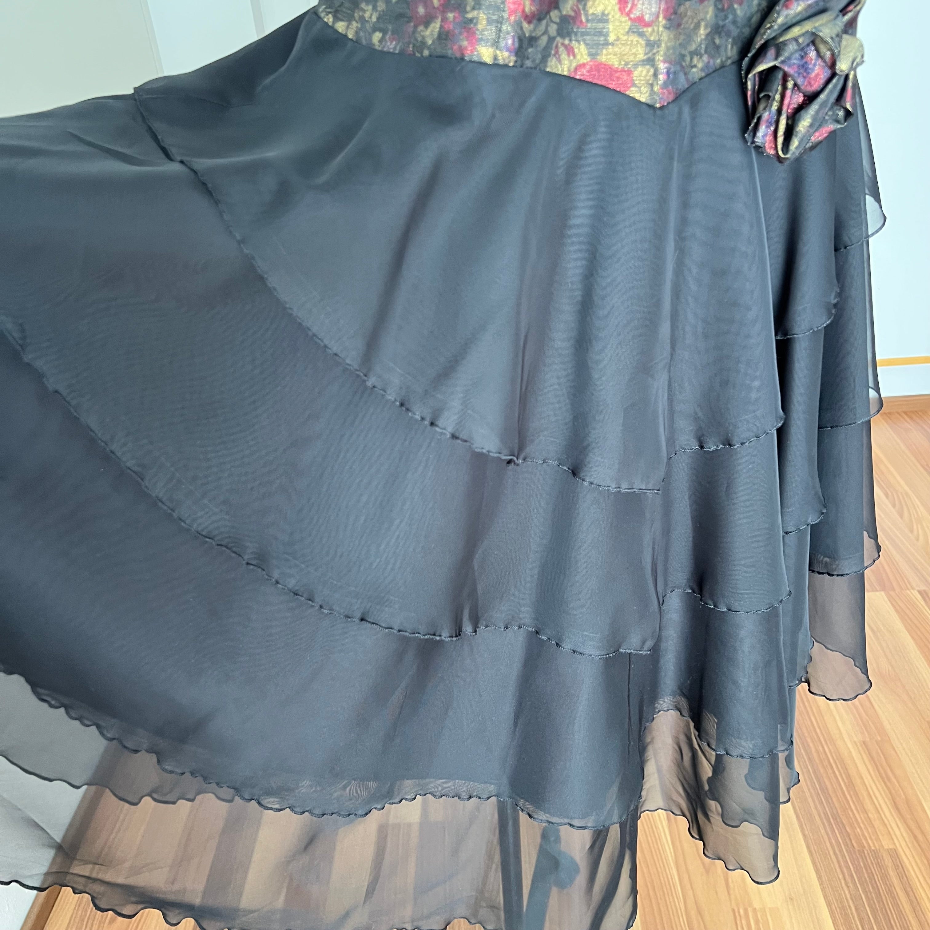 1980s Floral Brocade Halter Neck Dress Tiered Ruffles Cocktail Party Whimsy Evening Gown