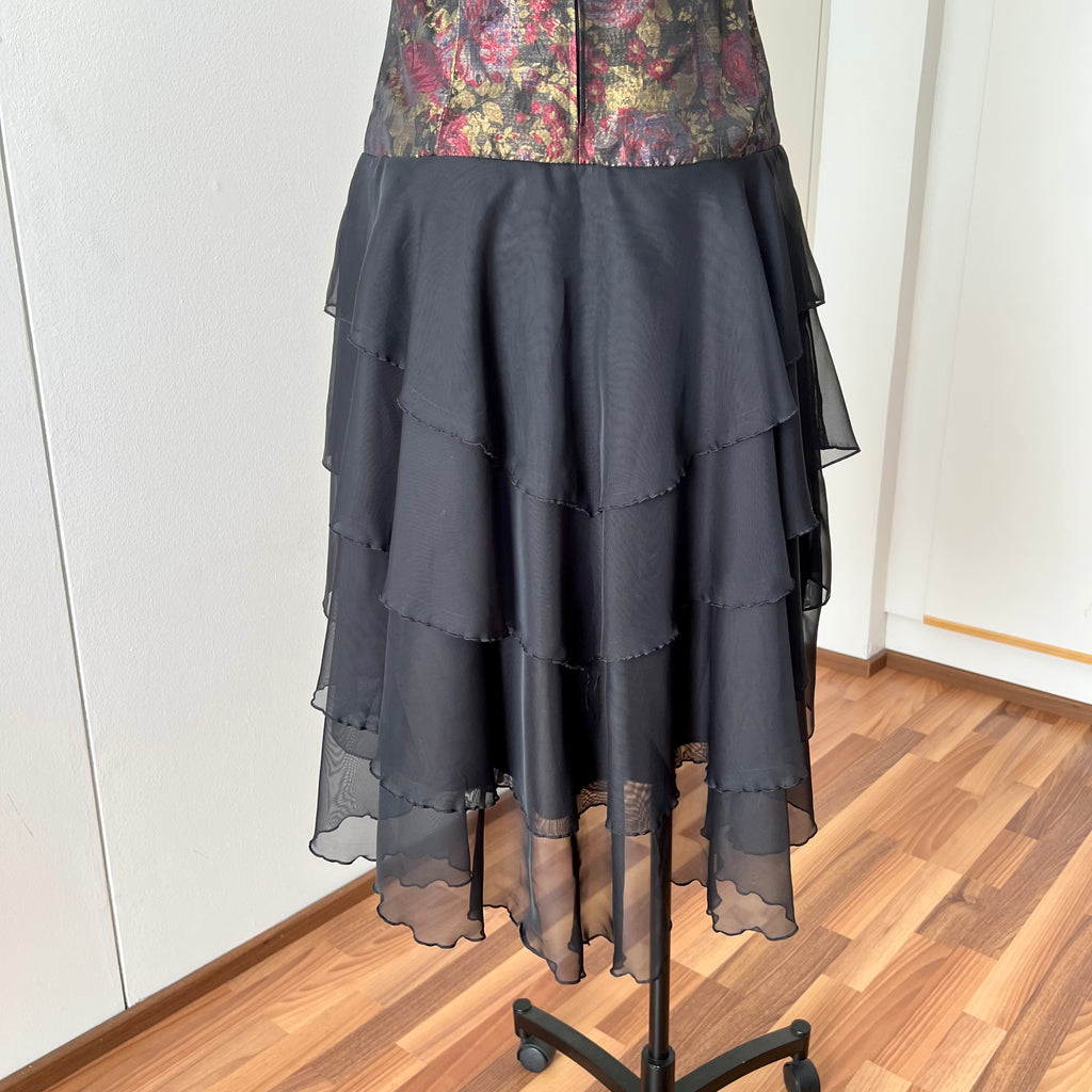 1980s Floral Brocade Halter Neck Dress Tiered Ruffles Cocktail Party Whimsy Evening Gown