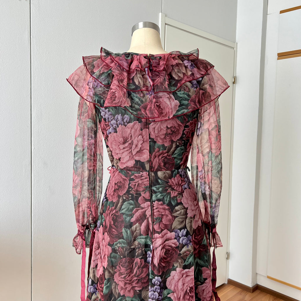 1970s Vintage Vera Mont Maxi Dress-Romantic Floral Ruffle Collar Gown