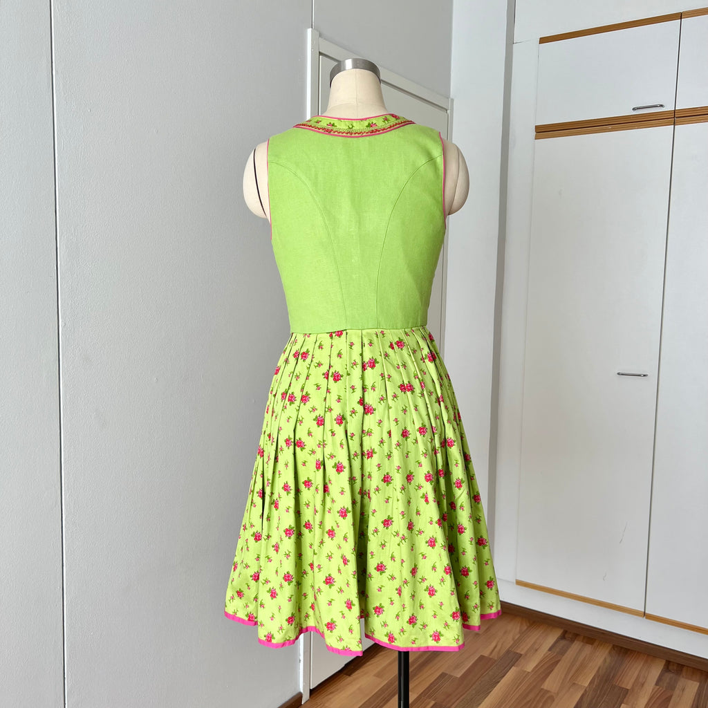 Vintage German Floral Cotton Dirndl-Green Oktoberfest Outfit-Bavarian Trachten Dress EU 36