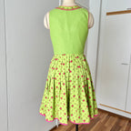 Vintage German Floral Cotton Dirndl-Green Oktoberfest Outfit-Bavarian Trachten Dress EU 36