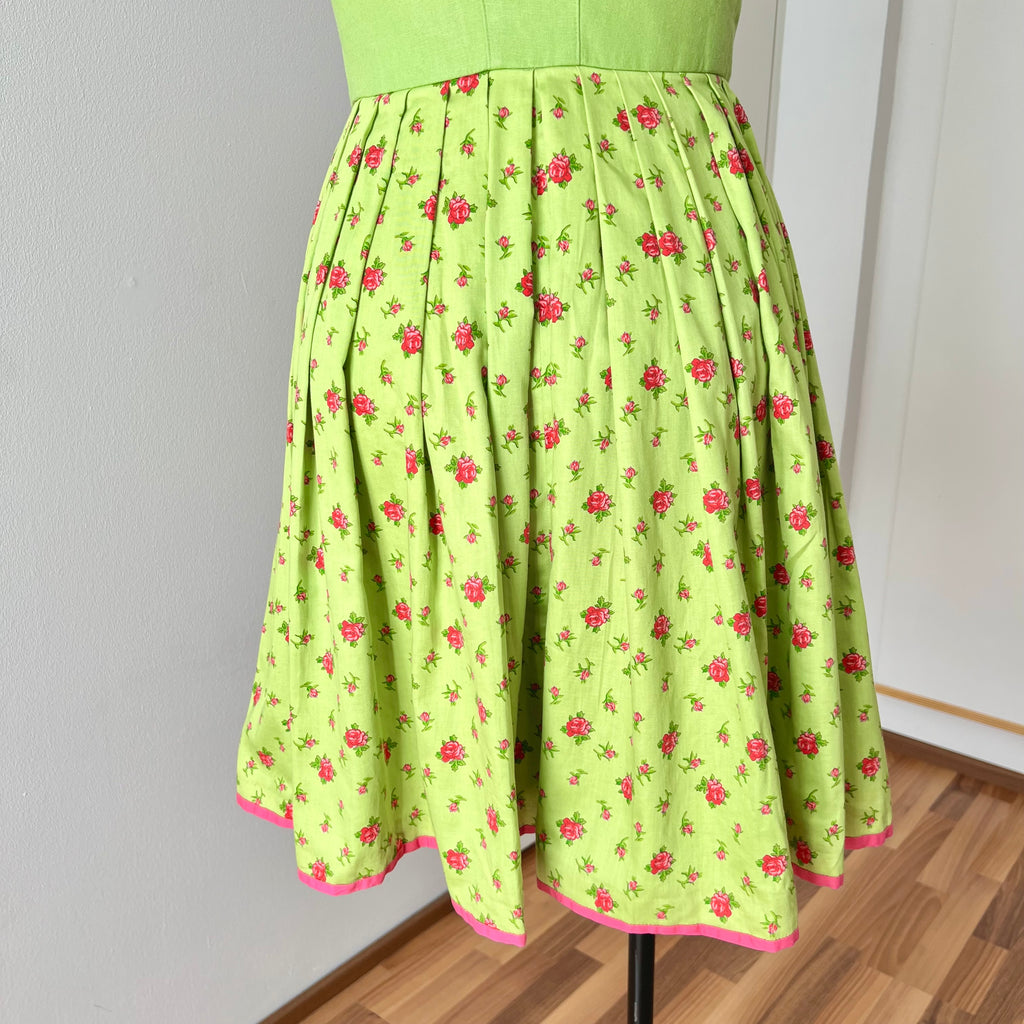 Vintage German Floral Cotton Dirndl-Green Oktoberfest Outfit-Bavarian Trachten Dress EU 36