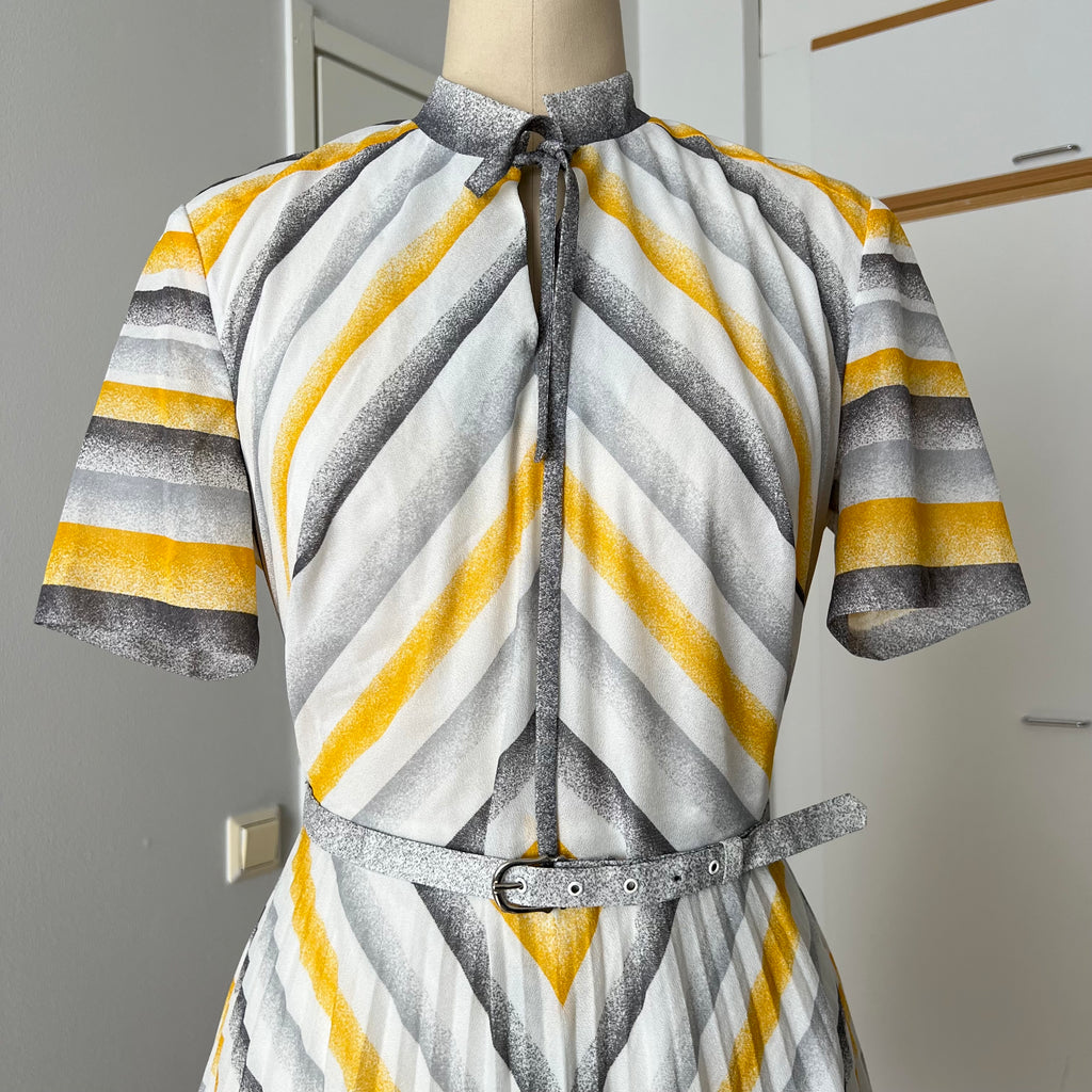 70s Vintage Chevron Stripe Midi Dress-Mod Shift Belted Day Dress