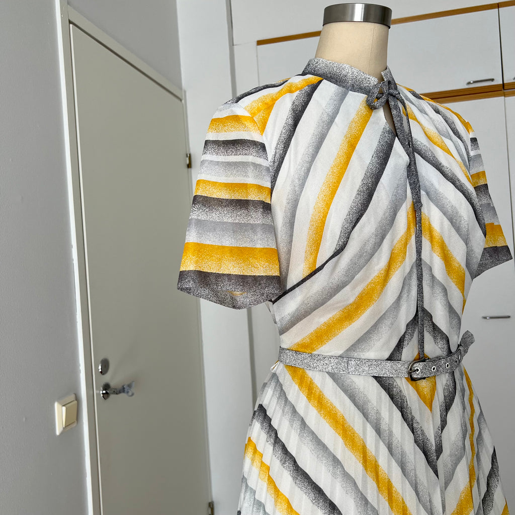70s Vintage Chevron Stripe Midi Dress-Mod Shift Belted Day Dress