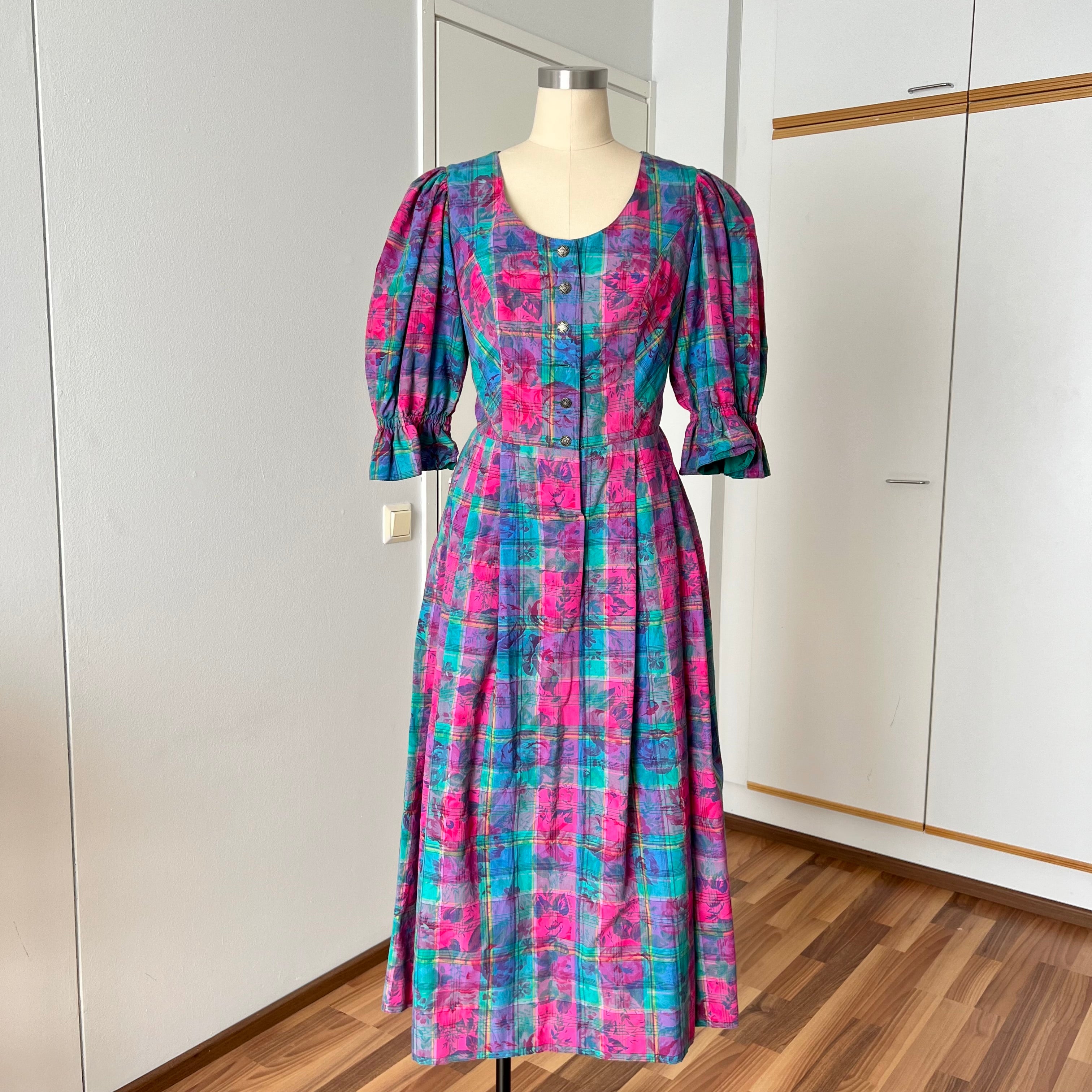 Vintage 80s Austrian Trachten Dress-Bavarian Floral Plaid Dirndl Oktoberfest Dress