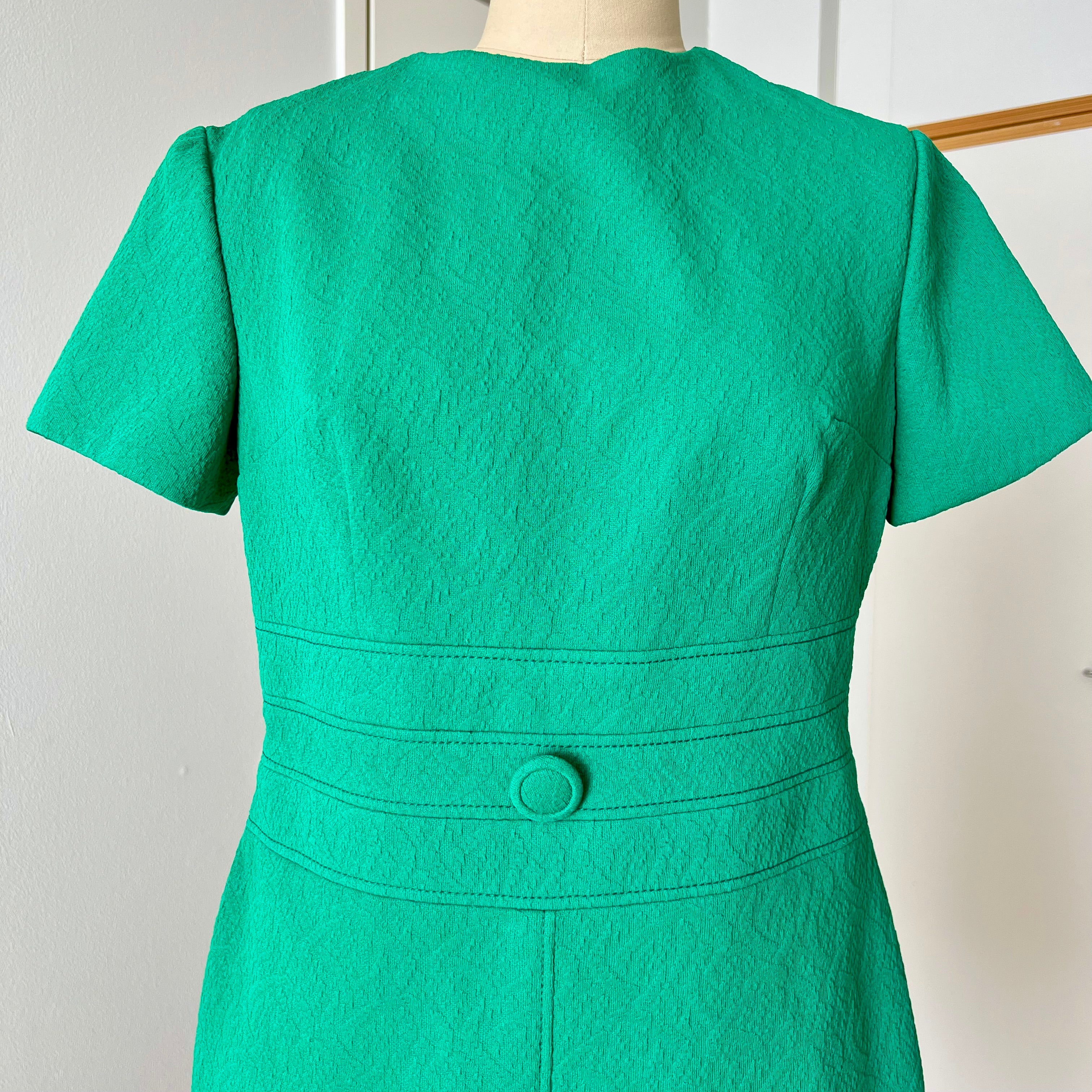 Green Textured Mod Shift Dress – 60s Space Age Stewardess Style, Crimplene Jersey