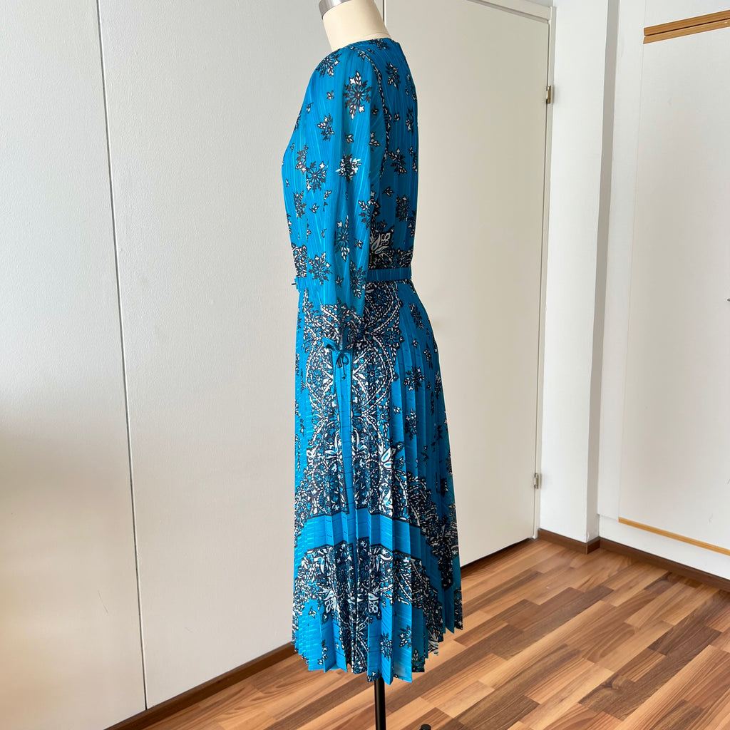 1980s Boho Blue Scarf Print Dress-3/4 Sleeves Retro Pleated Midi Dress