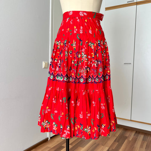 1970s Red Cotton Pleated Midi Skirt-High Waist Folkloric Boho Cottagecore Peasant Skirt EU 36