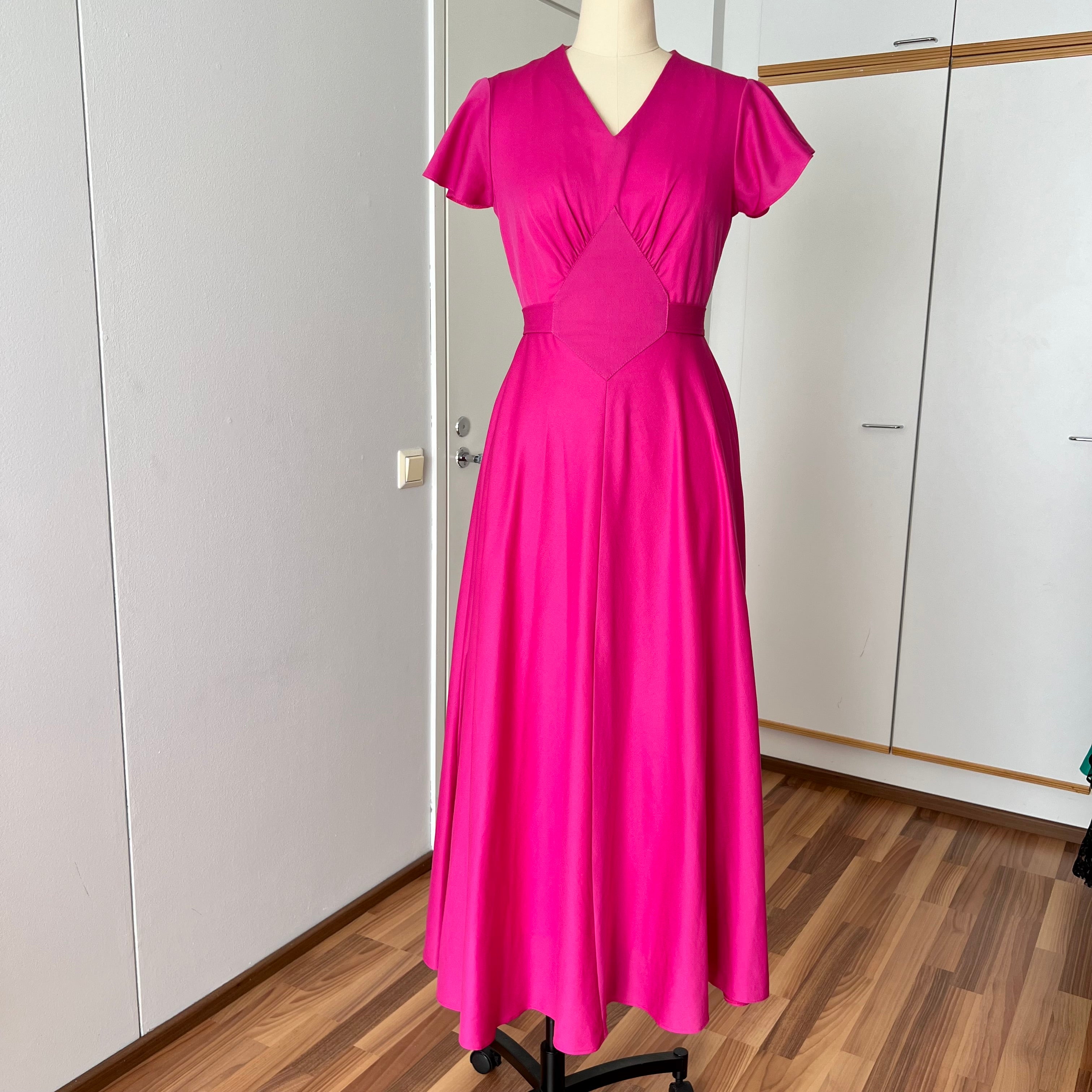 1970s Pink Flutter Sleeve Maxi Dress-Romantic Cottagecore Formal Dress EU 40