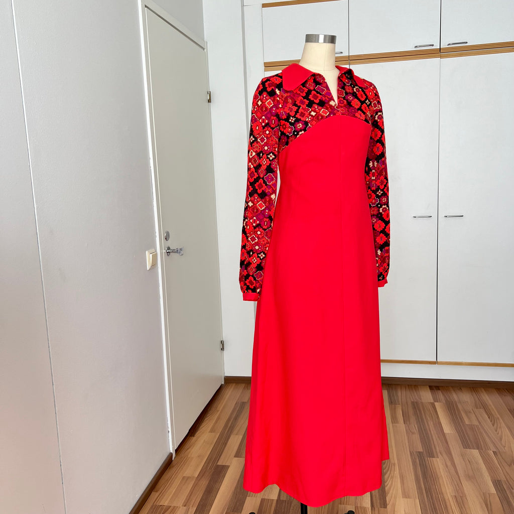 1960s 70s Psychedelic Floral Maxi Dress-Empire Waist Retro Mod Floor Length Hostess Dres