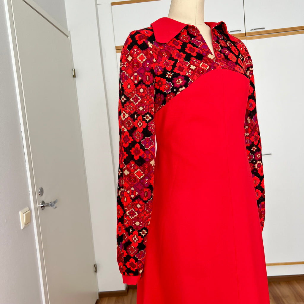 1960s 70s Psychedelic Floral Maxi Dress-Empire Waist Retro Mod Floor Length Hostess Dres