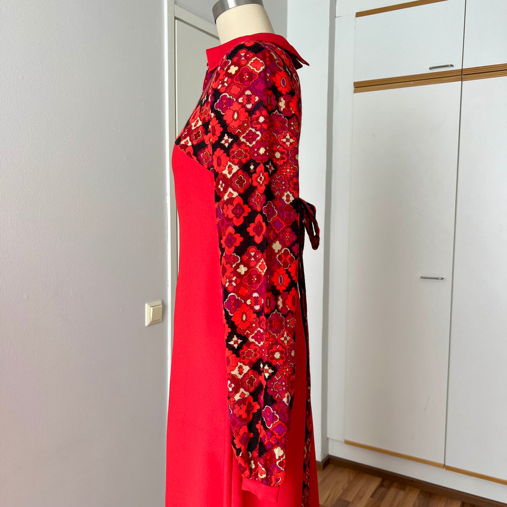 1960s 70s Psychedelic Floral Maxi Dress-Empire Waist Retro Mod Floor Length Hostess Dres
