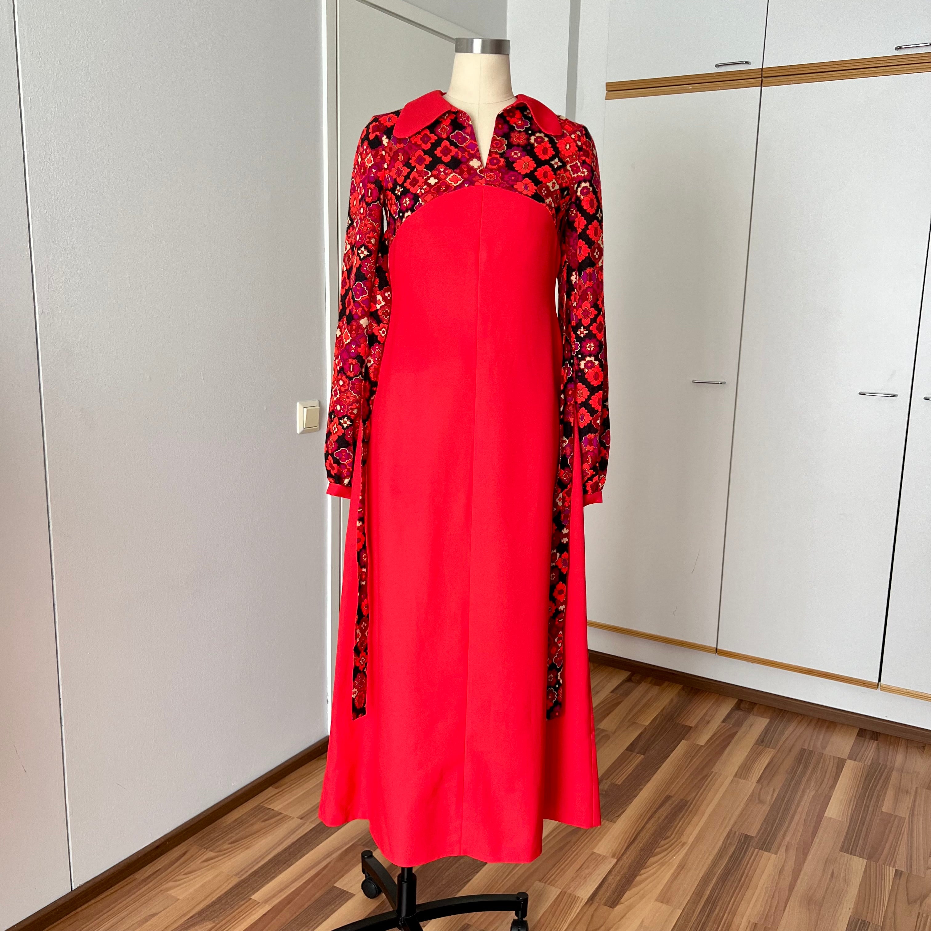 1960s 70s Psychedelic Floral Maxi Dress-Empire Waist Retro Mod Floor Length Hostess Dres