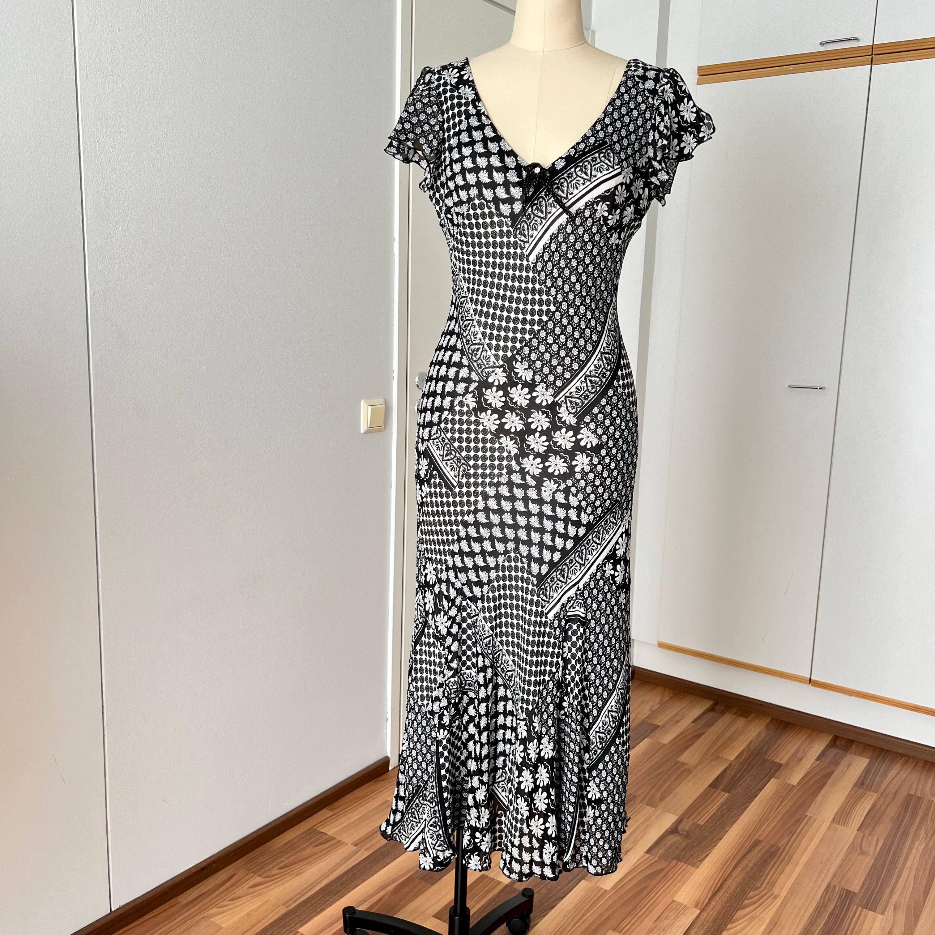 1990s Bias Cut Viscose Midi Dress-Y2K Flutter Sleeves V Neck Fairy Dress Whimsygoth EU 38