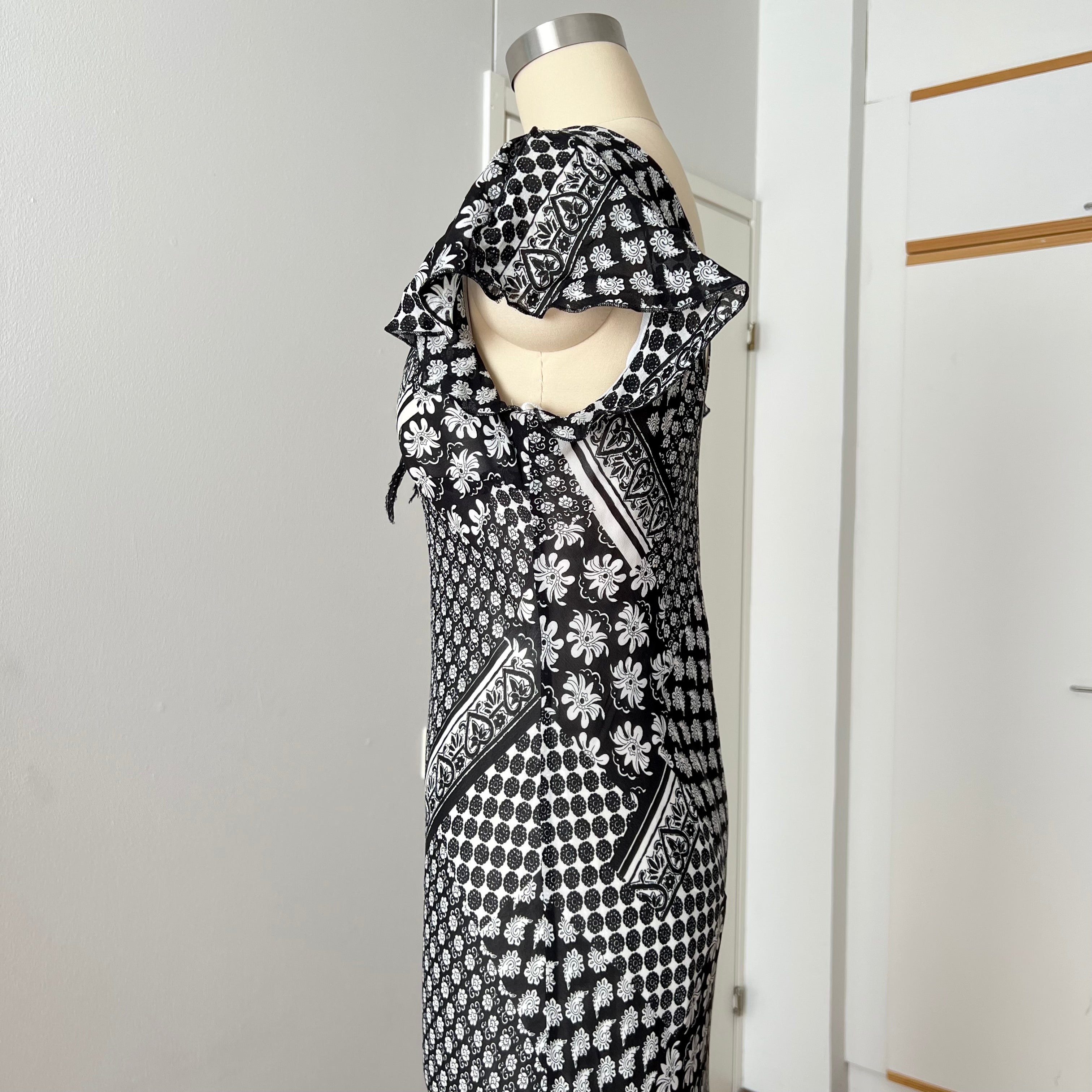 1990s Bias Cut Viscose Midi Dress-Y2K Flutter Sleeves V Neck Fairy Dress Whimsygoth EU 38