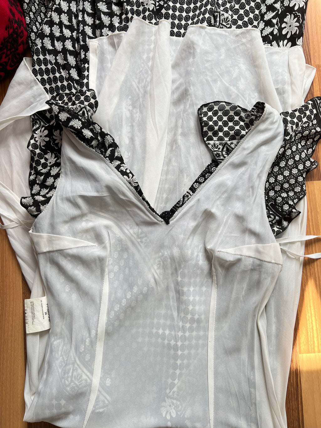 1990s Bias Cut Viscose Midi Dress-Y2K Flutter Sleeves V Neck Fairy Dress Whimsygoth EU 38