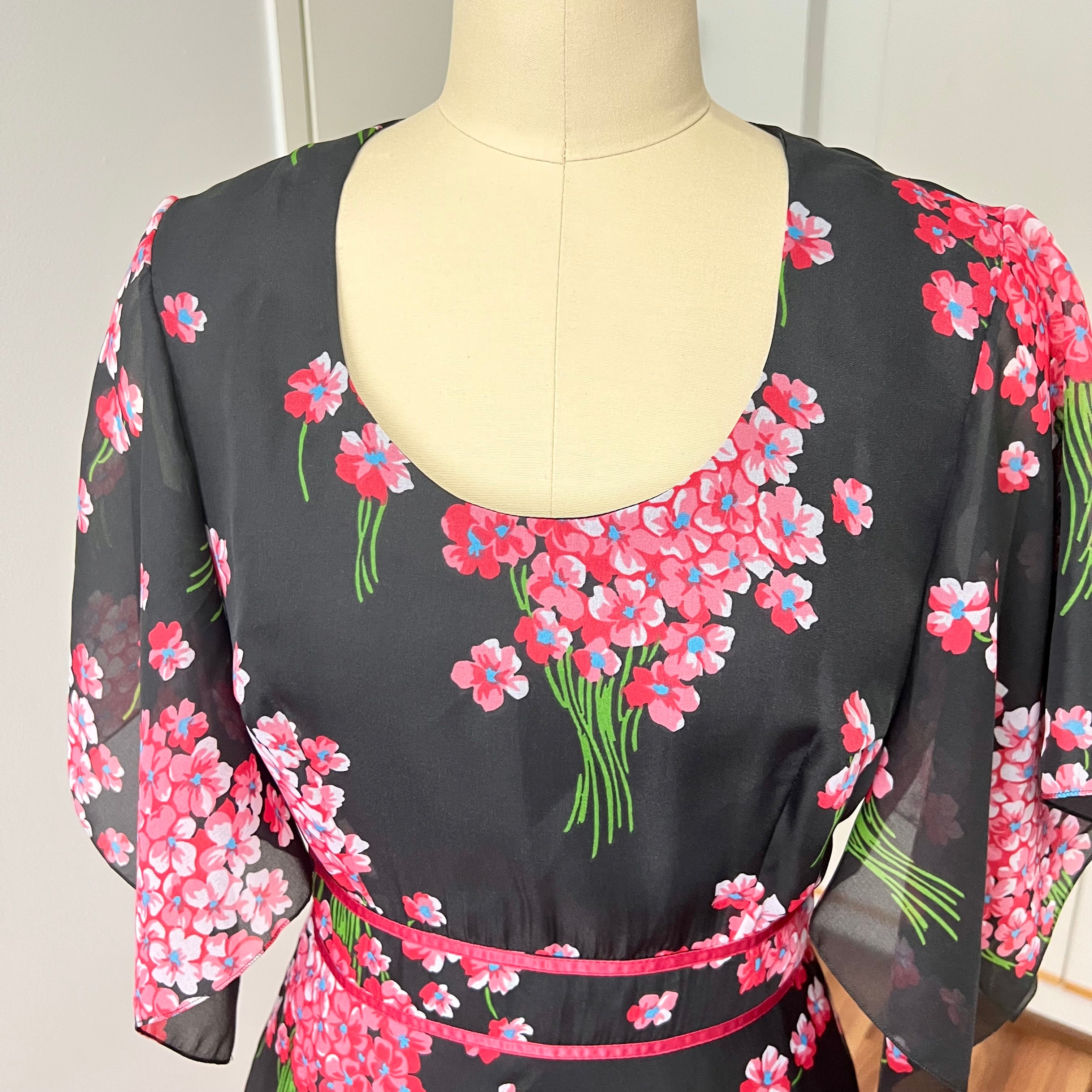 1970s Black Floral Fairy Midi Dress Romantic Boho Garden Party Flutter Sleeves Dress EU 40