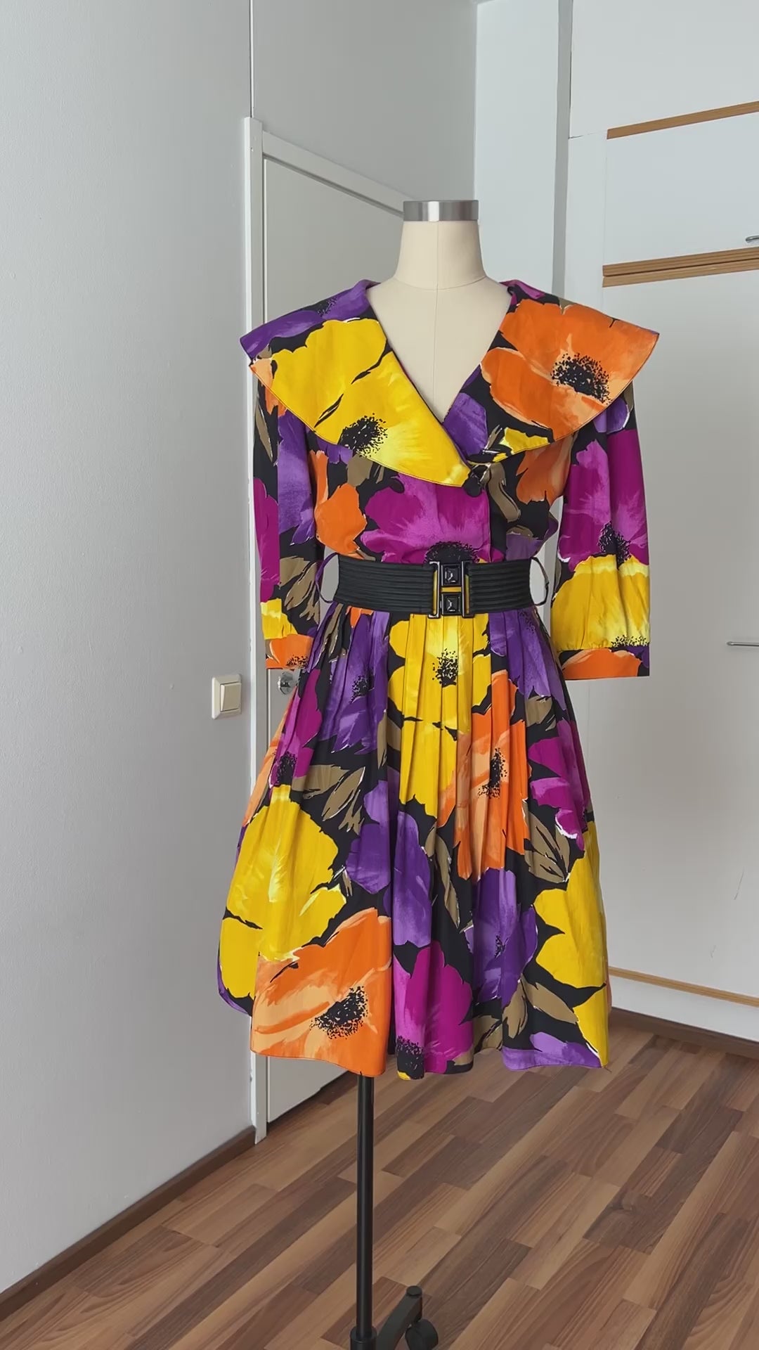 1980s Floral Viscose Belted Day Dress Double Breasted Pleated Abstract Print Midi Party Dress
