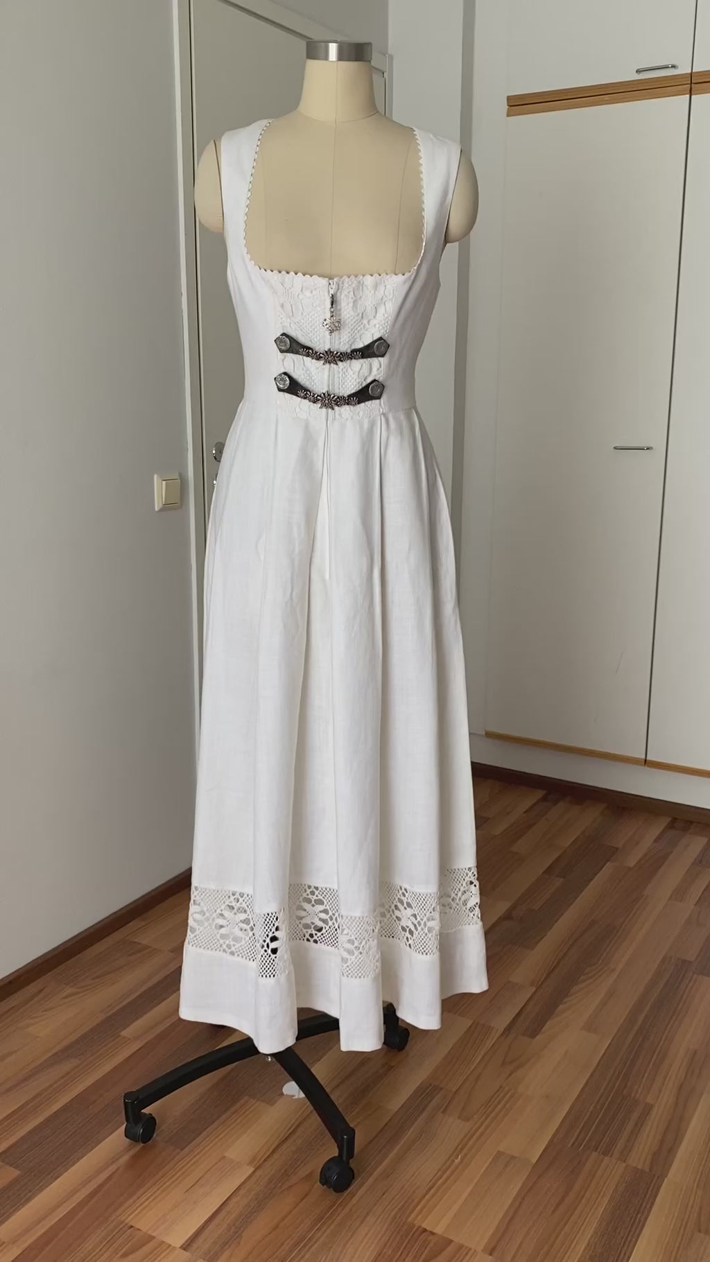 90s Vintage White Austrian Dirndl Dress-Bavarian Folk Trachten Dress