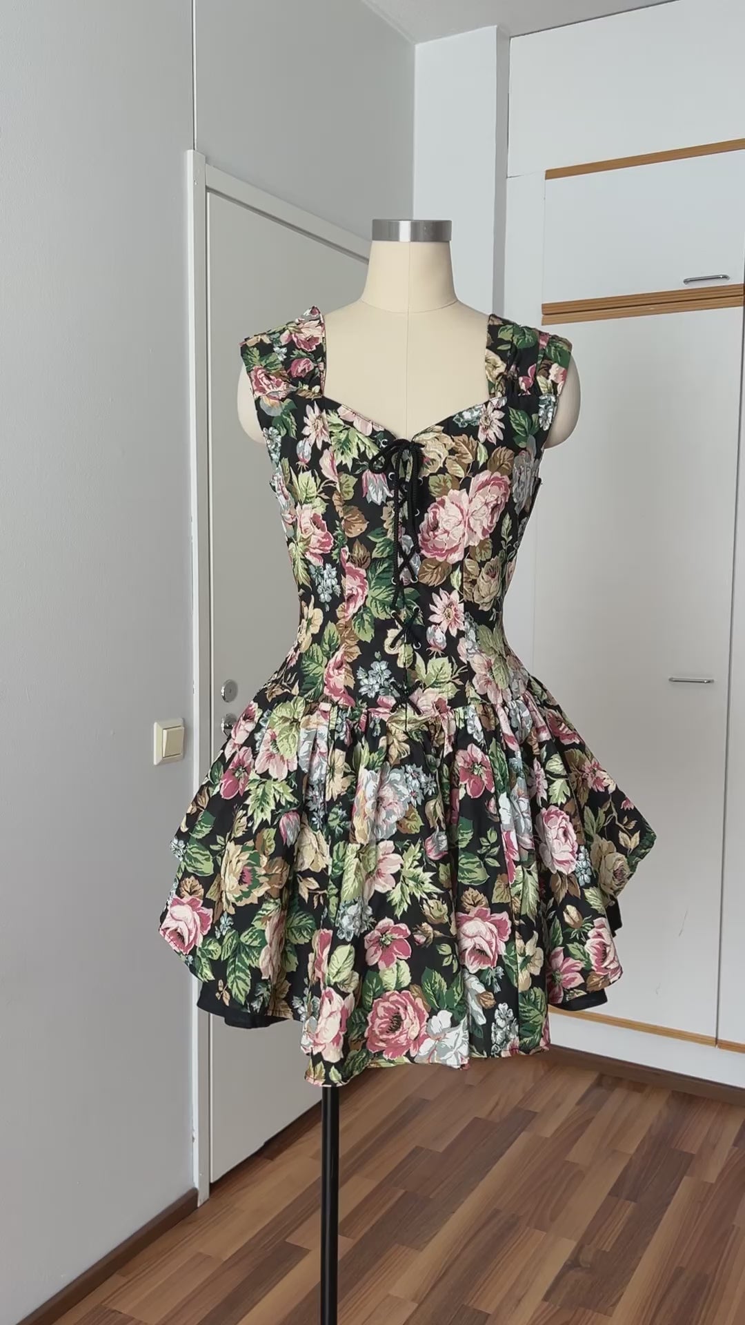 1980s Floral Lace Up Corset Mini Dress Romantic Cottagecore Milkmaid Party Dress EU 38